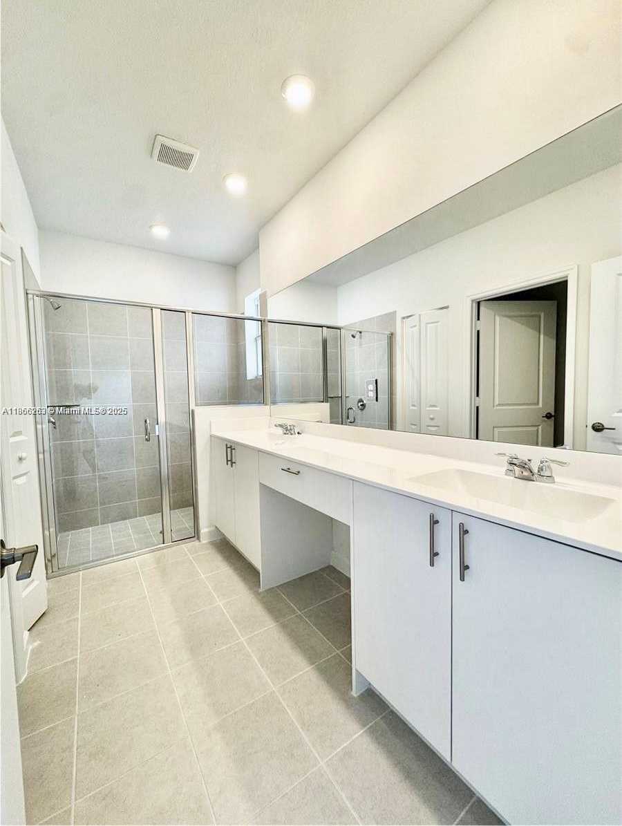Small Image of 2990 SOUTH EAST 23RD AVE, Homestead Number 22