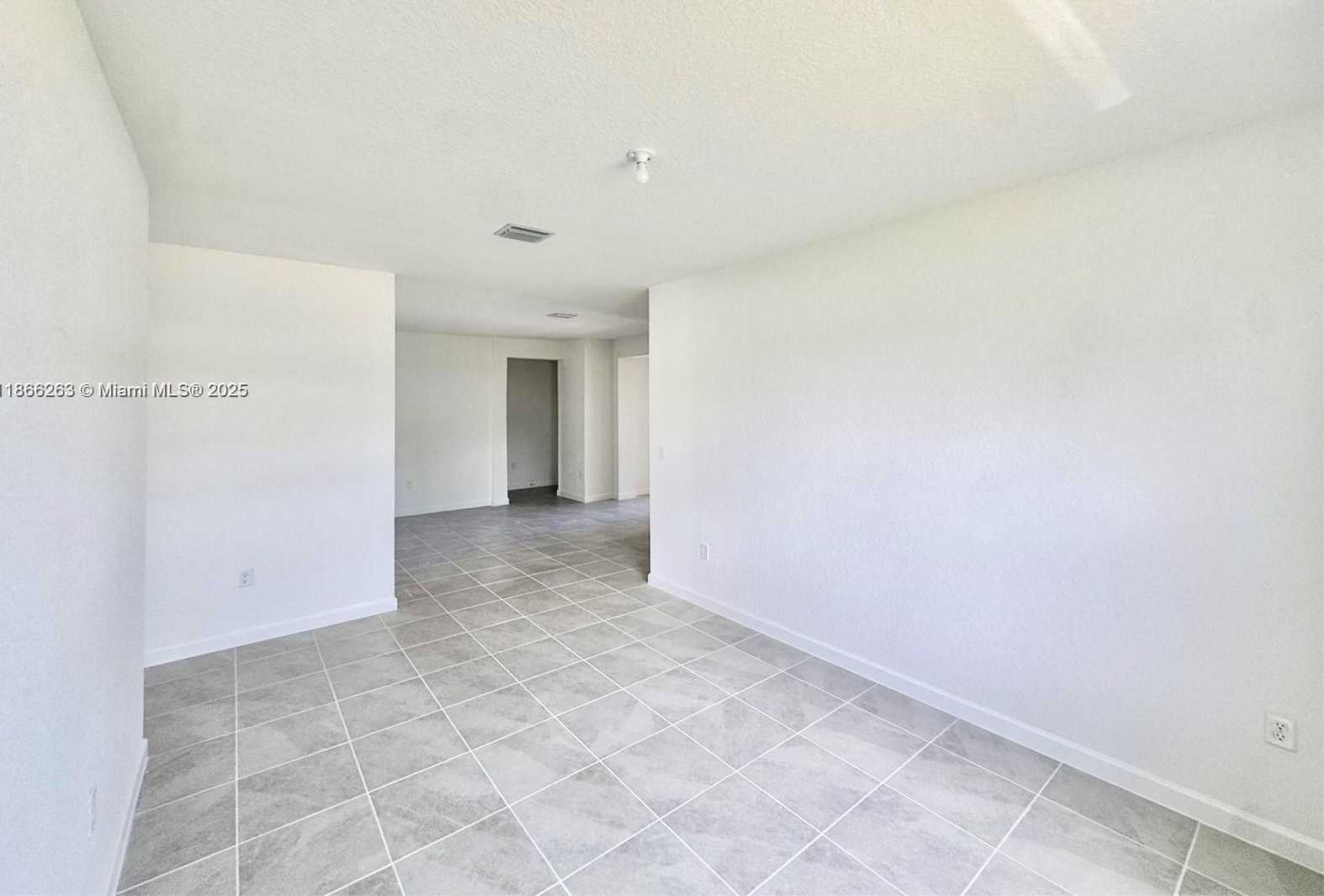 Small Image of 2990 SOUTH EAST 23RD AVE, Homestead Number 9