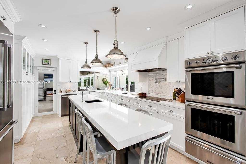 Small Image of 13040 SOUTH WEST 70TH AVE, Pinecrest Number 14