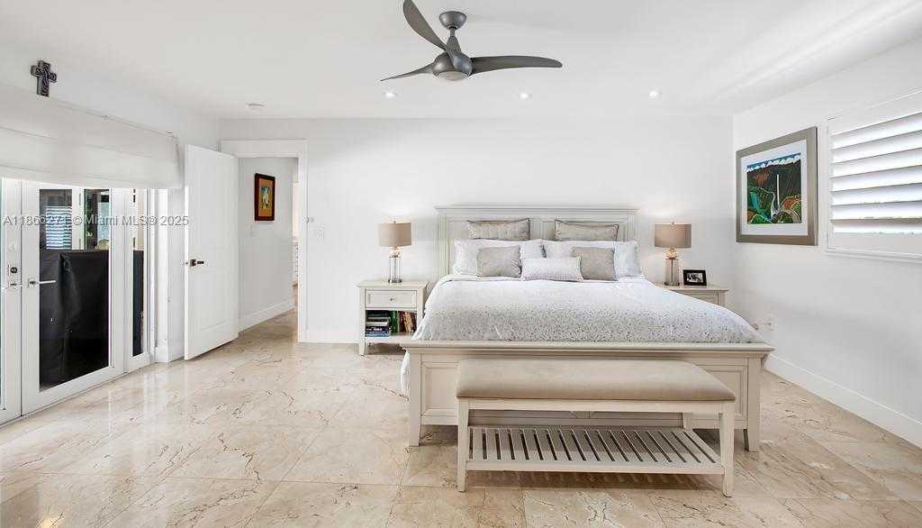 Small Image of 13040 SOUTH WEST 70TH AVE, Pinecrest Number 19