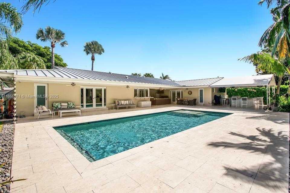 Small Image of 13040 SOUTH WEST 70TH AVE, Pinecrest Number 28