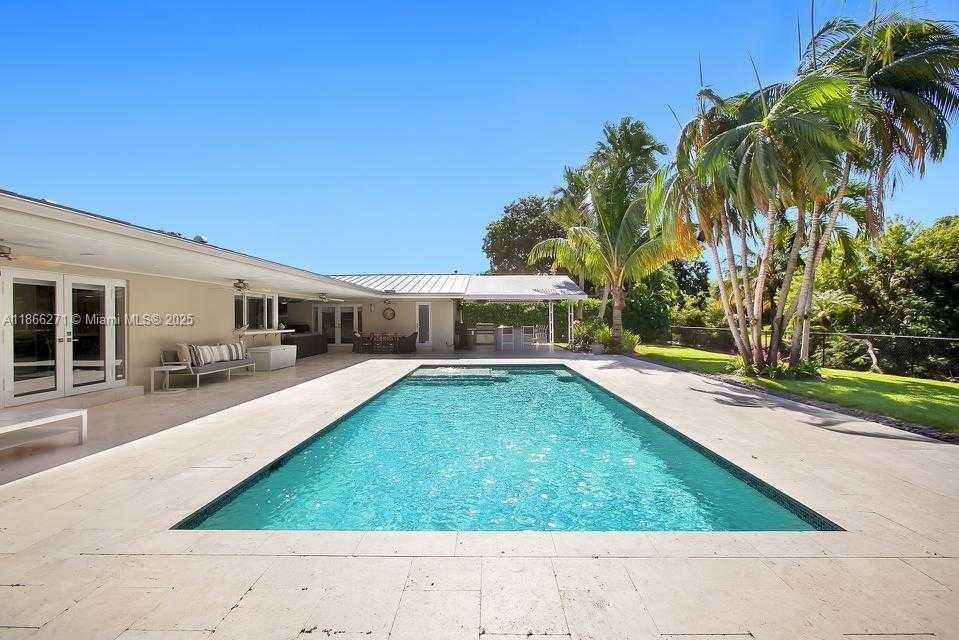 Small Image of 13040 SOUTH WEST 70TH AVE, Pinecrest Number 29
