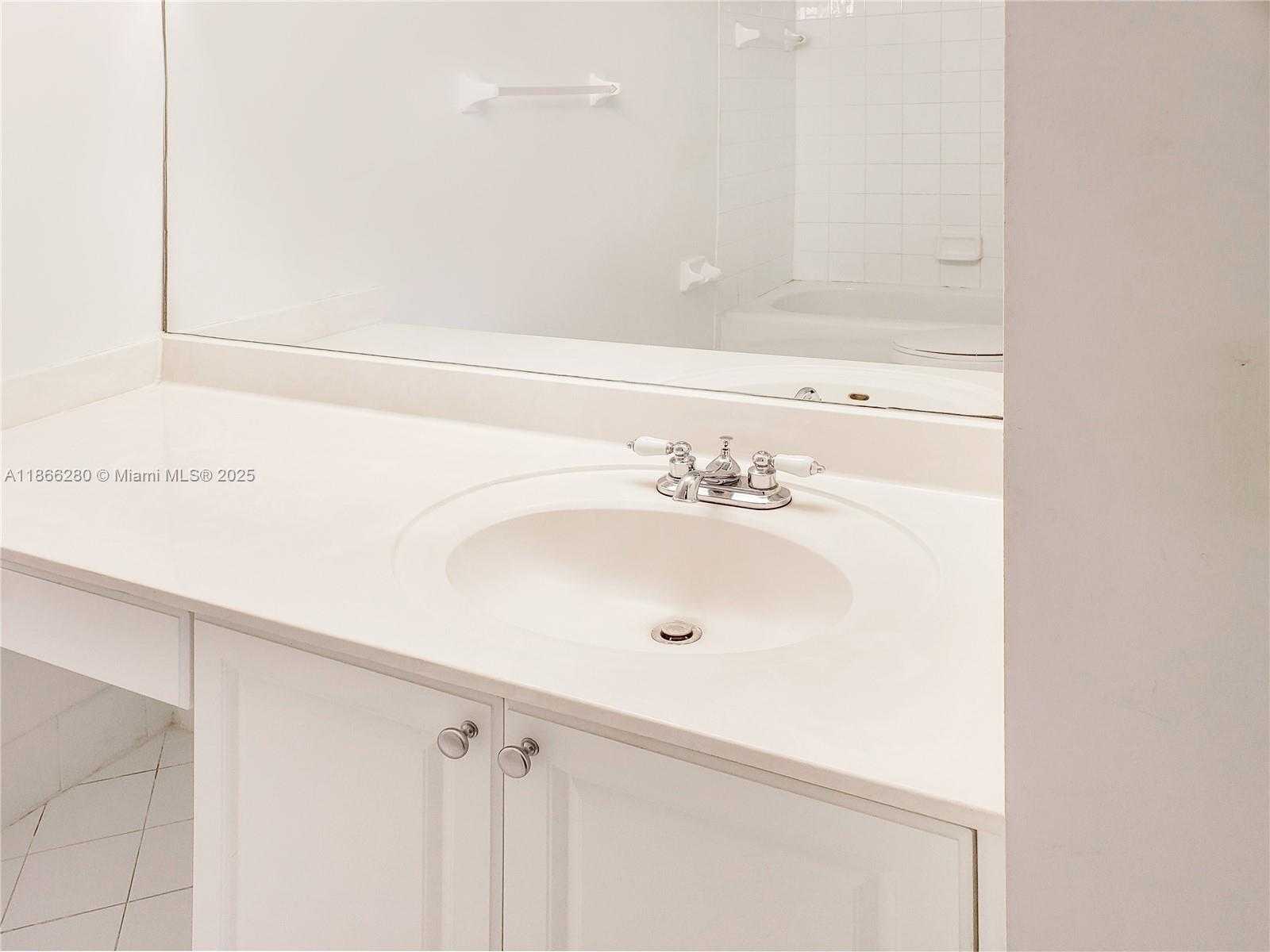 Small Image of 2731 OCEAN CLUB BLVD #205, Hollywood Number 12