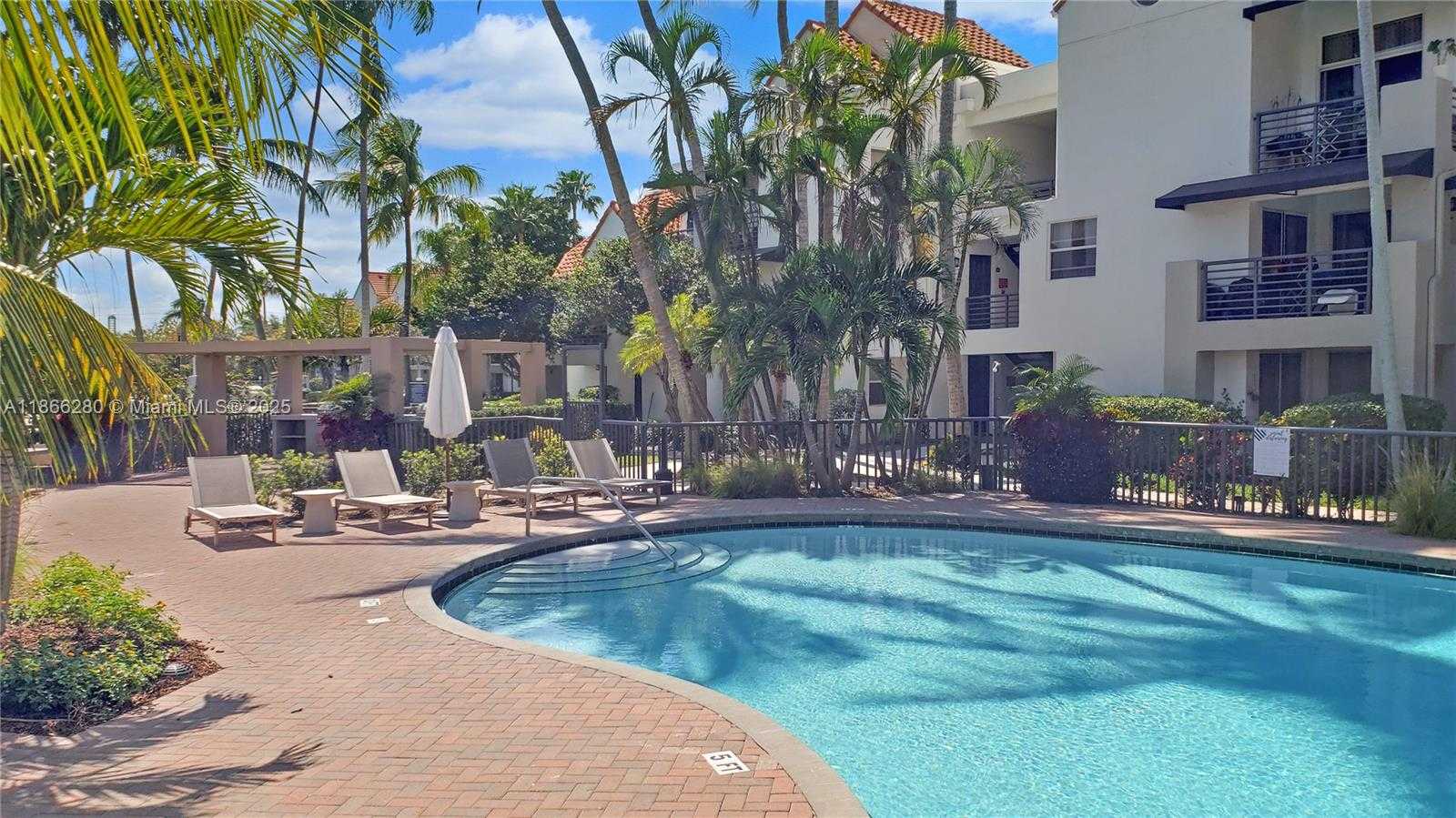 Small Image of 2731 OCEAN CLUB BLVD #205, Hollywood Number 16