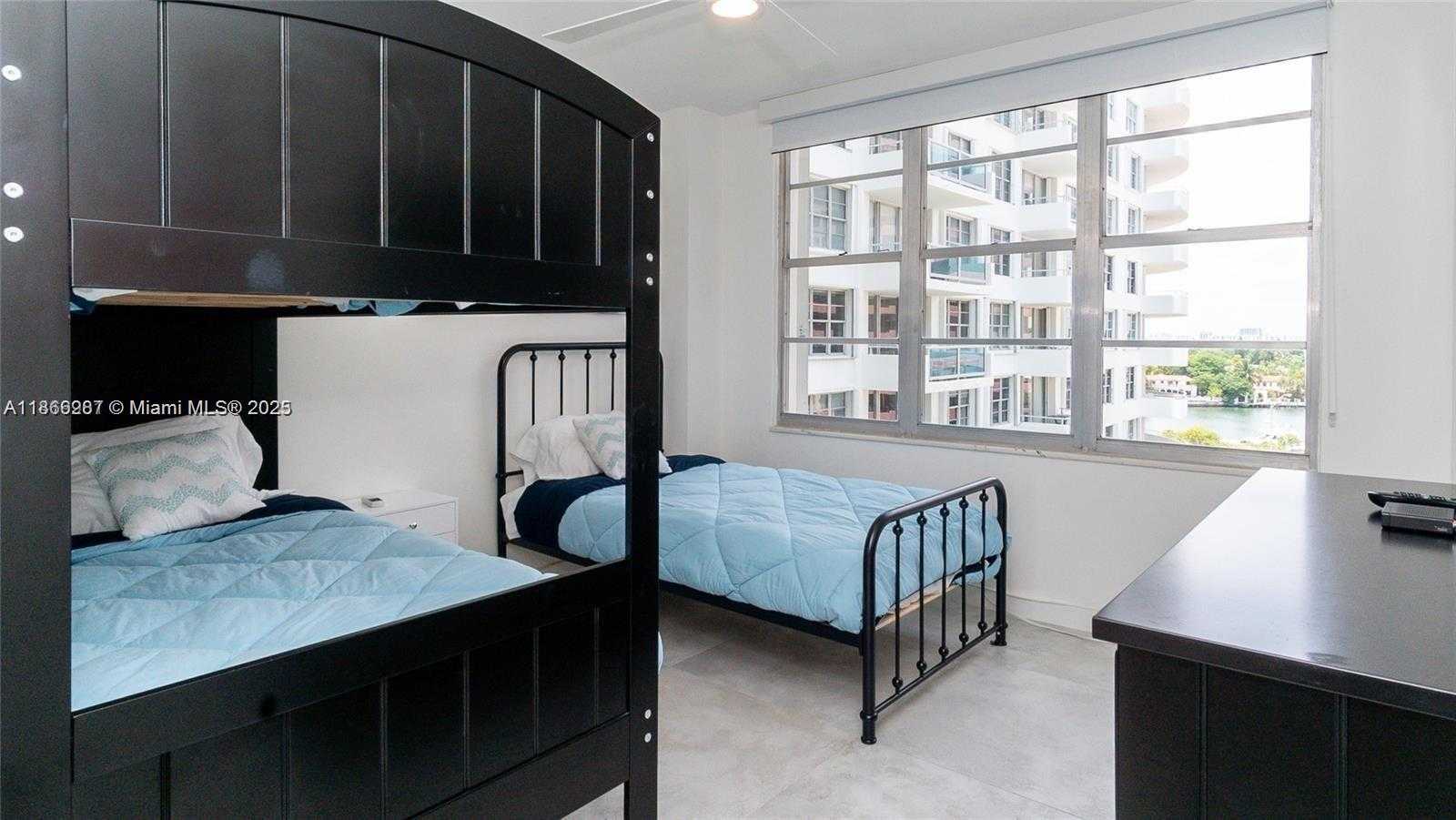 Small Image of 5161 COLLINS AVE #811, Miami Beach Number 11