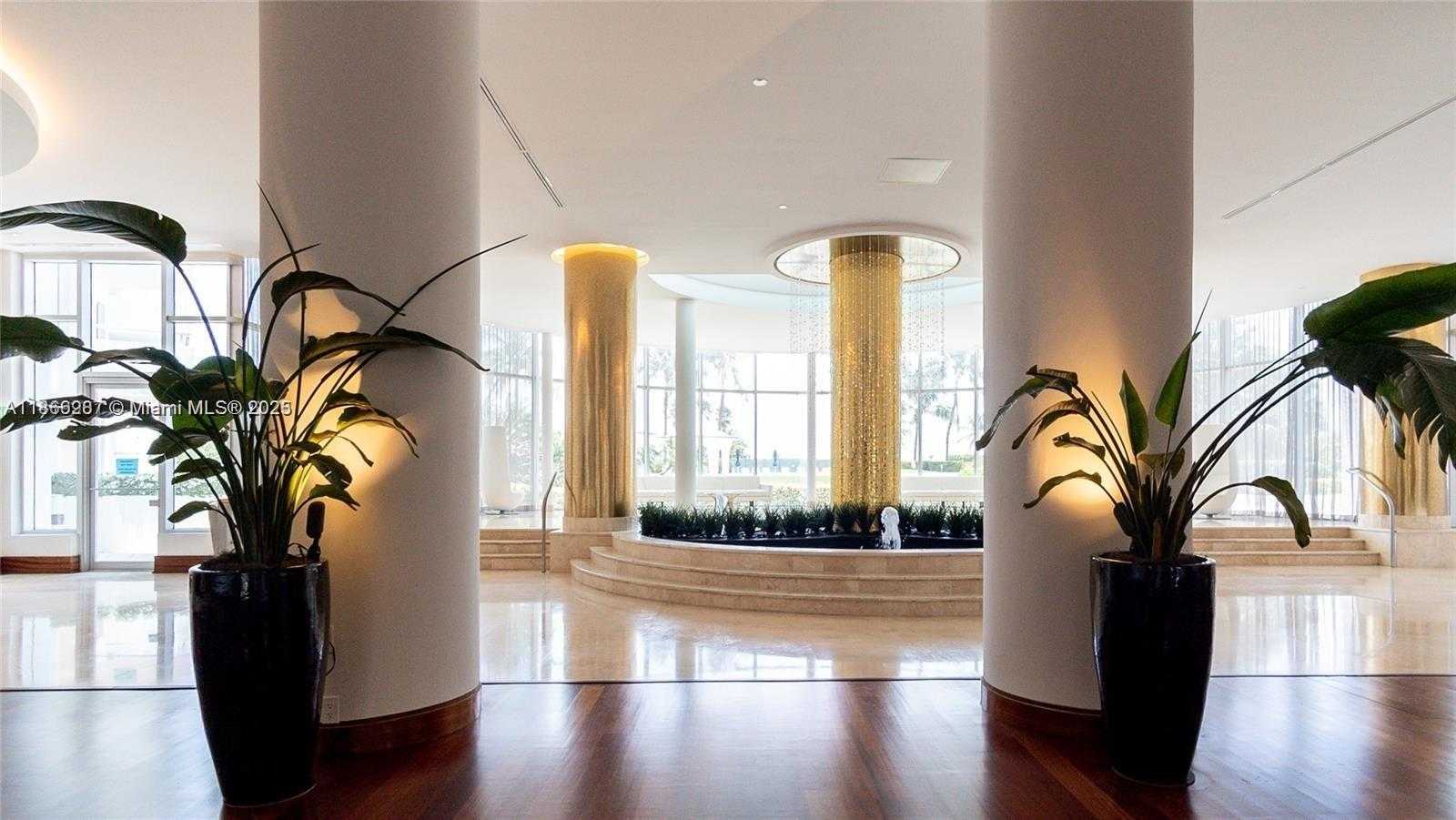 Small Image of 5161 COLLINS AVE #811, Miami Beach Number 20