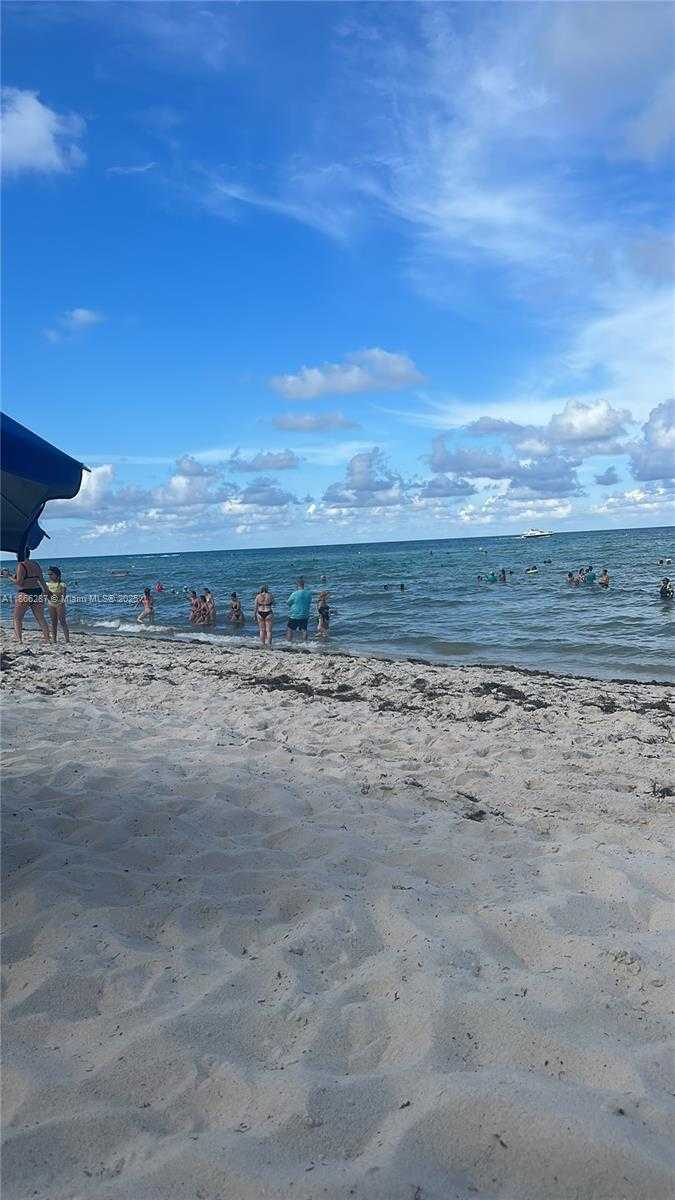Small Image of 5161 COLLINS AVE #811, Miami Beach Number 25