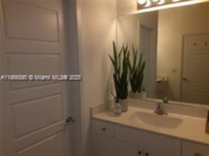 Small Image of 17606 SOUTH WEST 149TH PL #17606, Miami Number 11