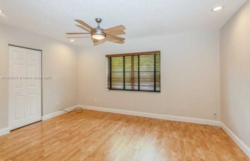 Small Image of 11329 SOUTH WEST 109TH RD #63C, Miami Number 5