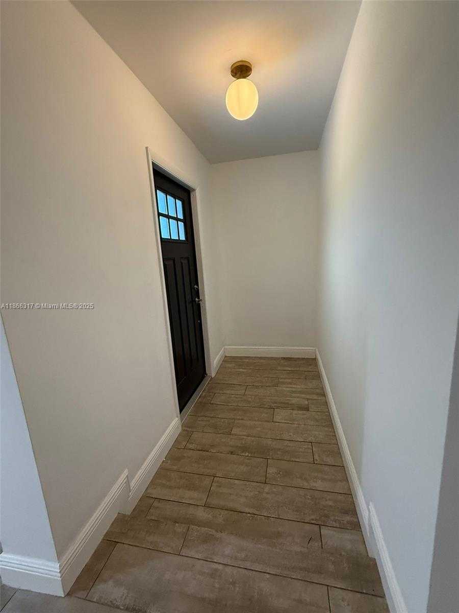 Small Image of 407 RIVERSIDE DR, Palm Beach Gardens Number 6