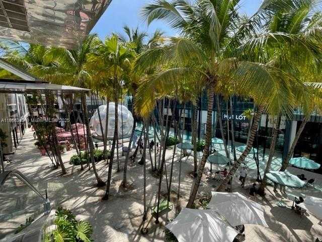 Small Image of 168 NORTH EAST 44TH ST, Miami Number 37