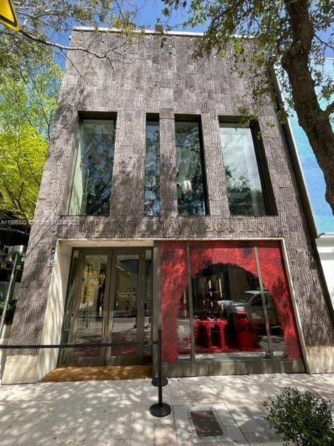 Small Image of 168 NORTH EAST 44TH ST, Miami Number 44