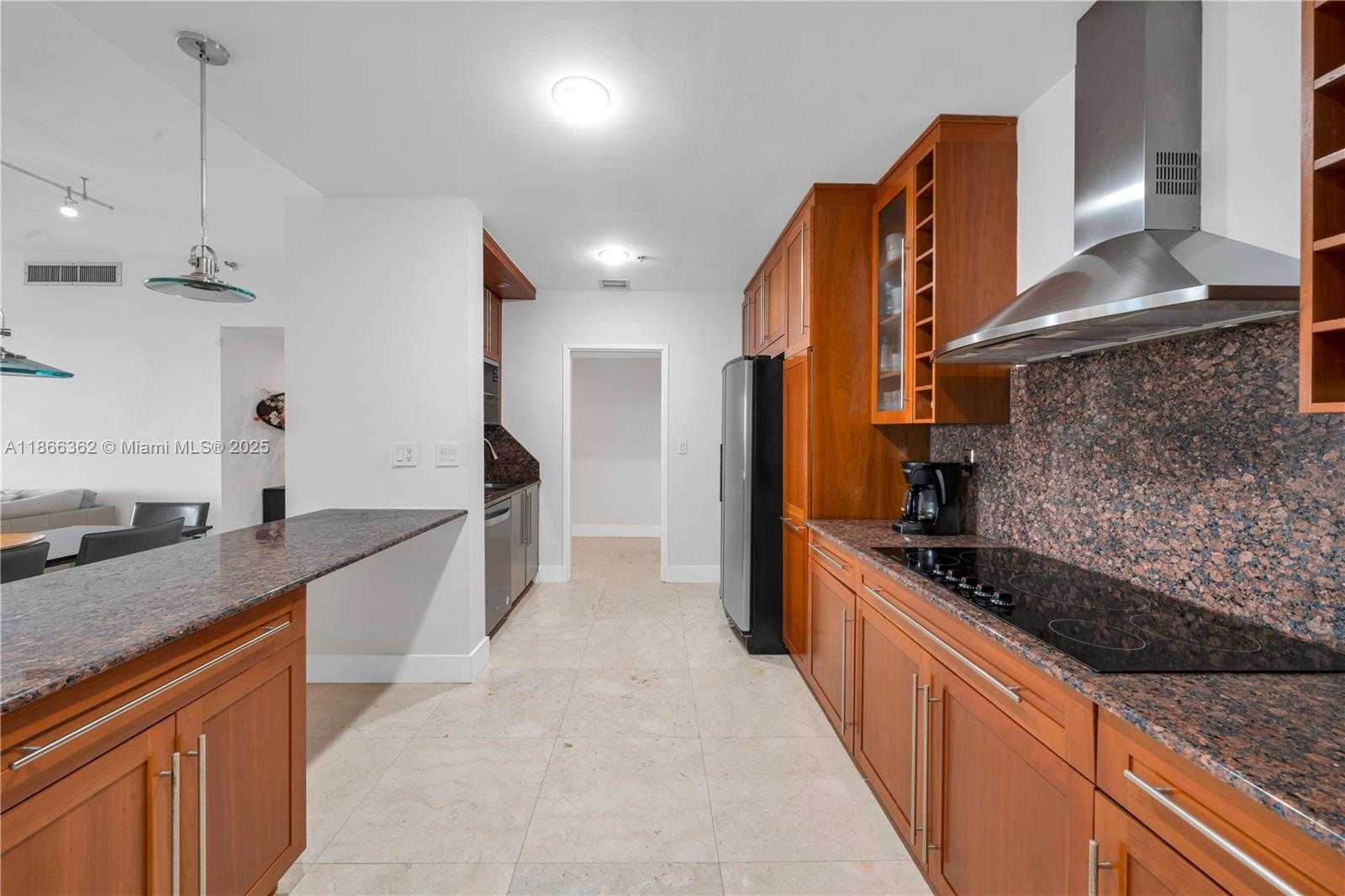 Small Image of 201 CRANDON BLVD #541, Key Biscayne Number 12