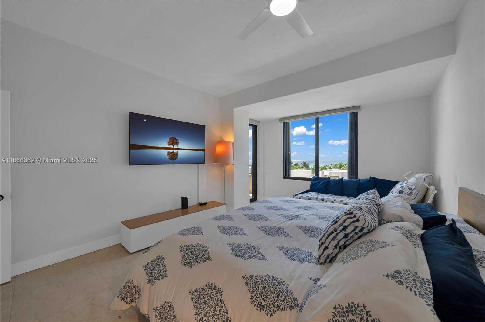 Small Image of 201 CRANDON BLVD #541, Key Biscayne Number 14