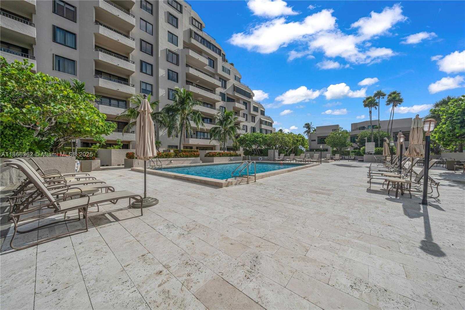 Small Image of 201 CRANDON BLVD #541, Key Biscayne Number 28