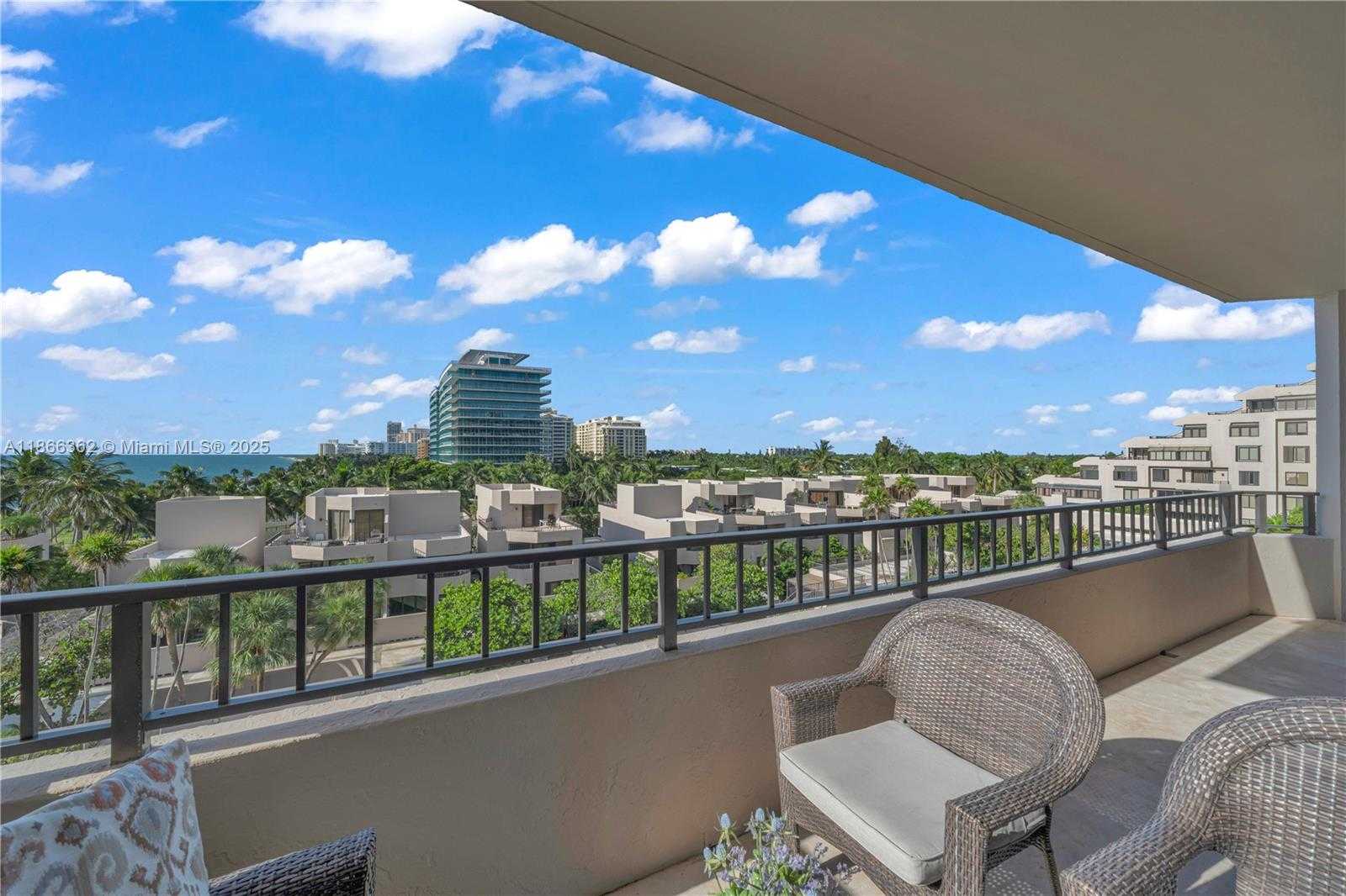 Small Image of 201 CRANDON BLVD #541, Key Biscayne Number 3