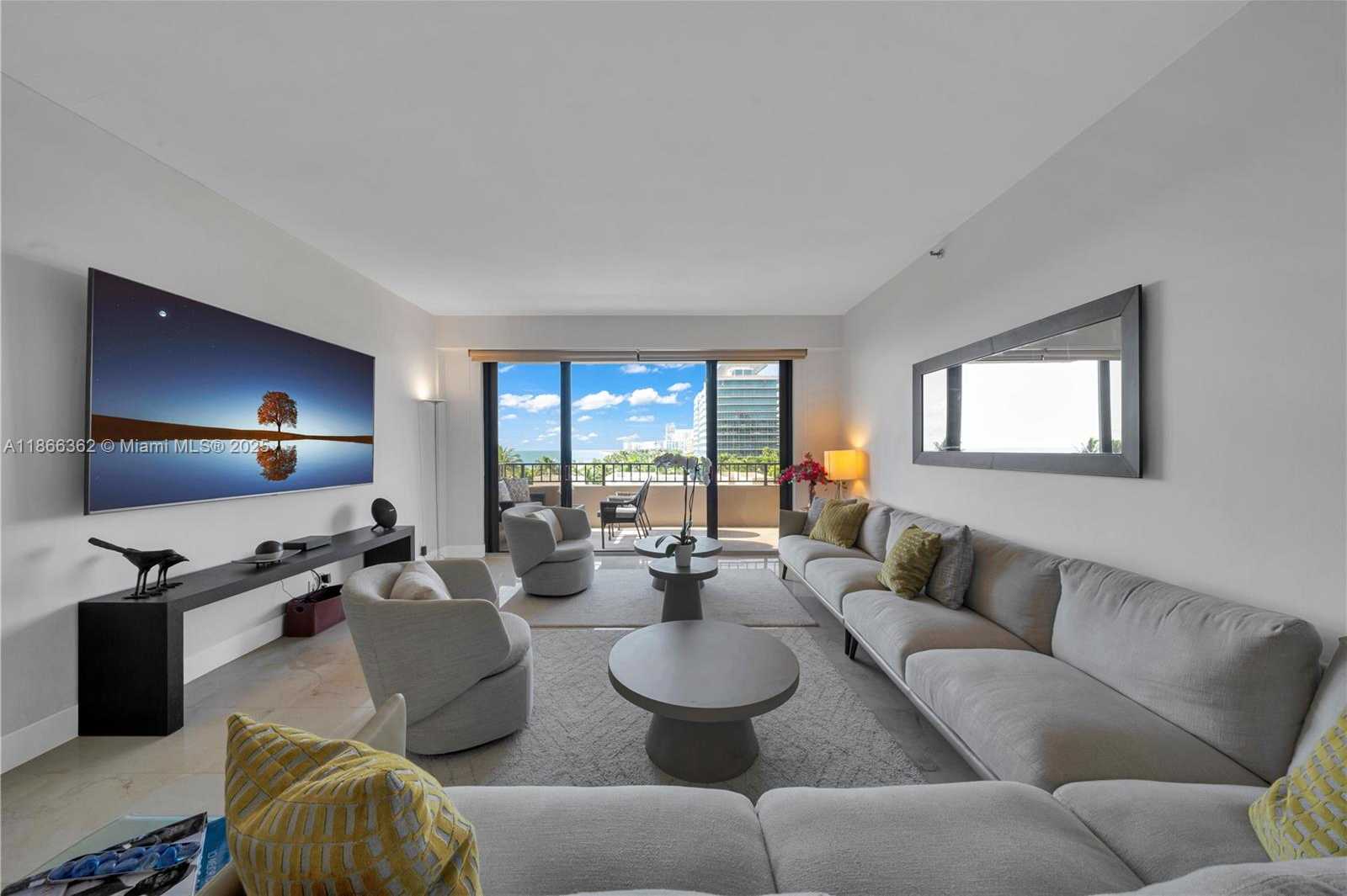 Small Image of 201 CRANDON BLVD #541, Key Biscayne Number 5