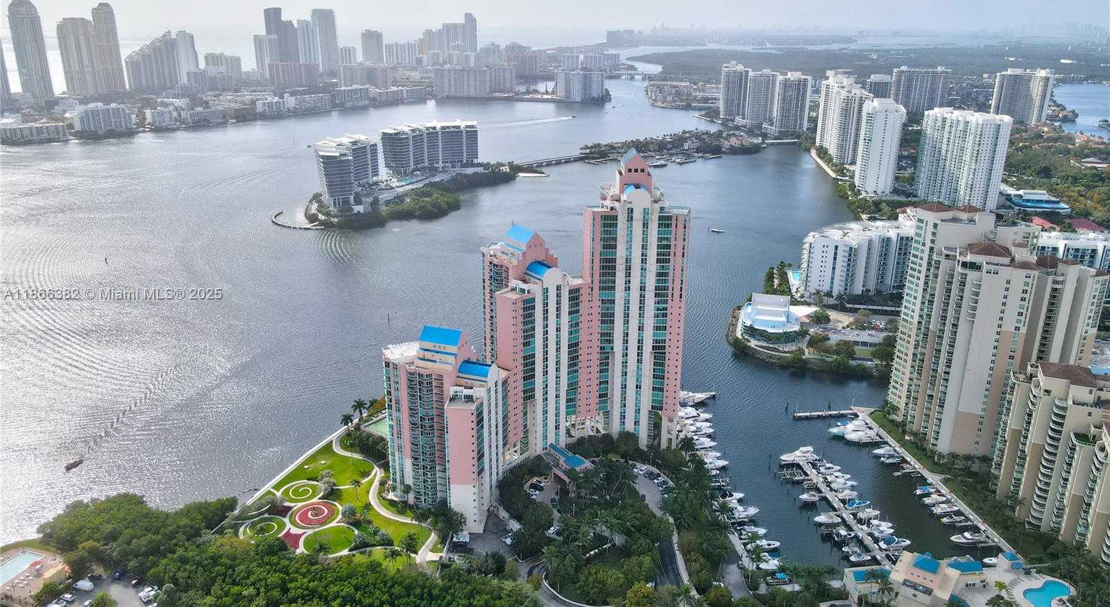Small Image of 3370 HIDDEN BAY DR #909, Aventura Number 12