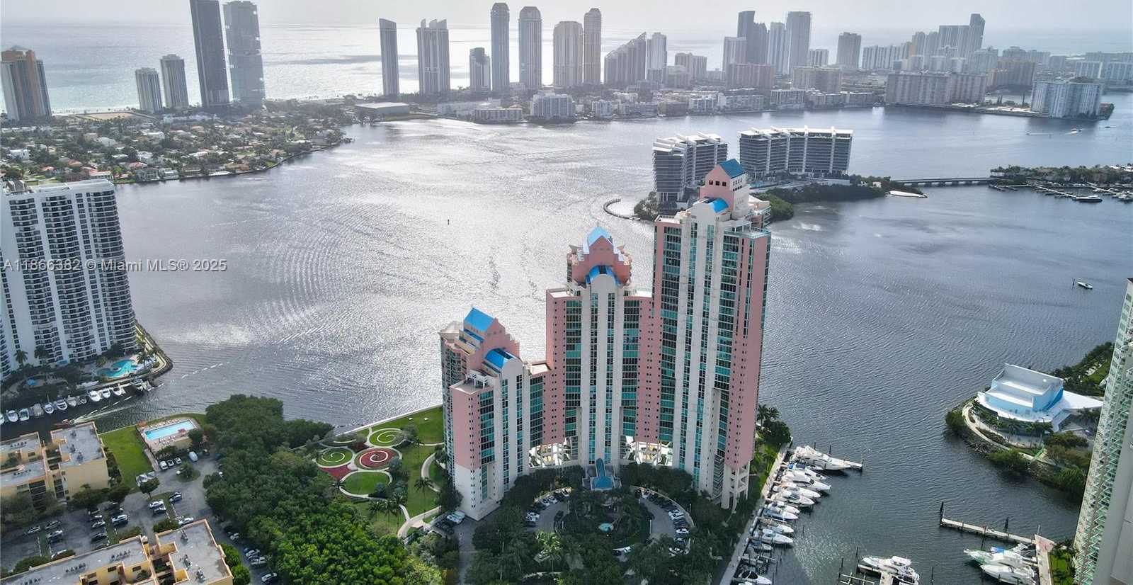 Small Image of 3370 HIDDEN BAY DR #909, Aventura Number 13
