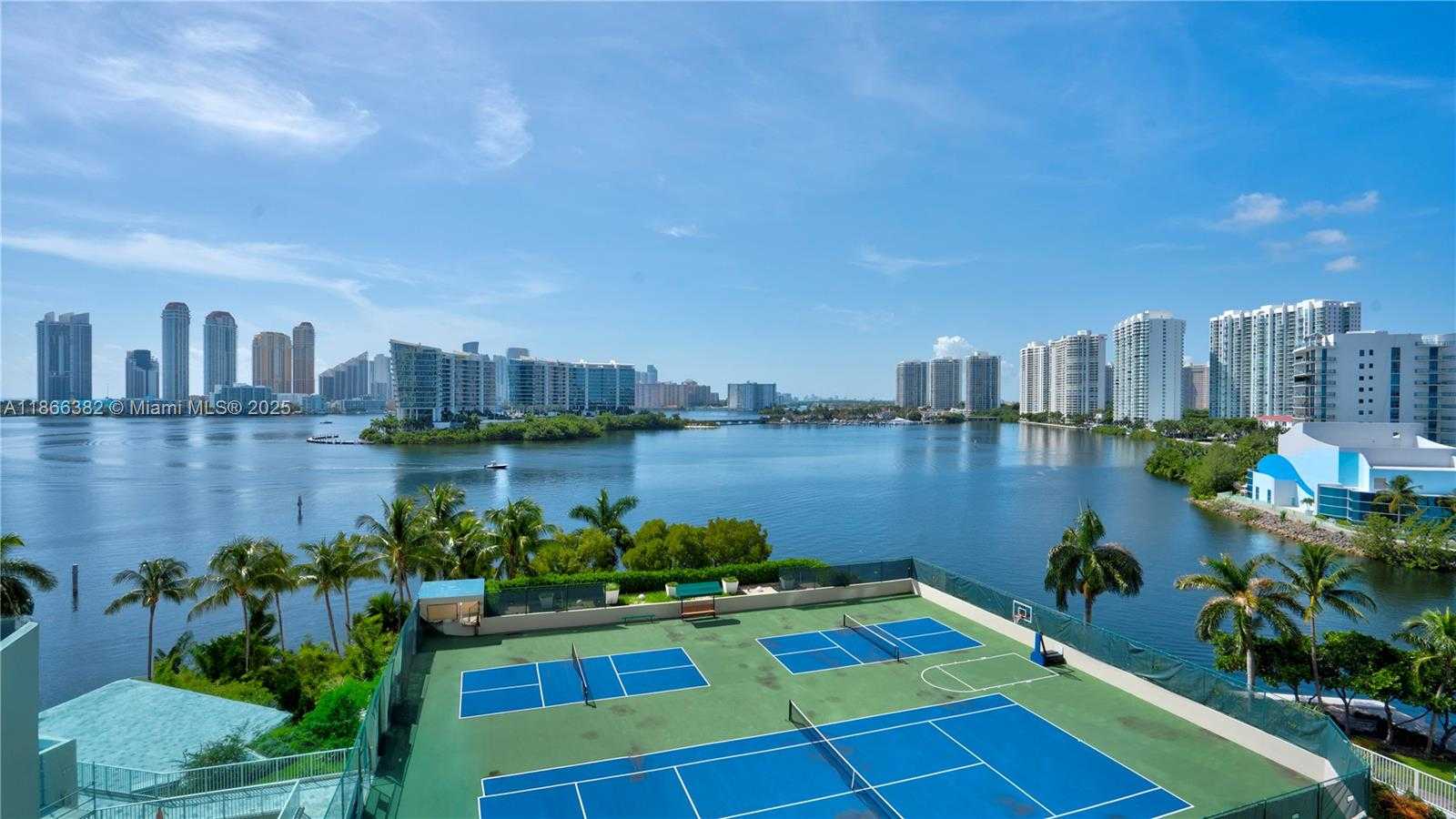 Small Image of 3370 HIDDEN BAY DR #909, Aventura Number 17