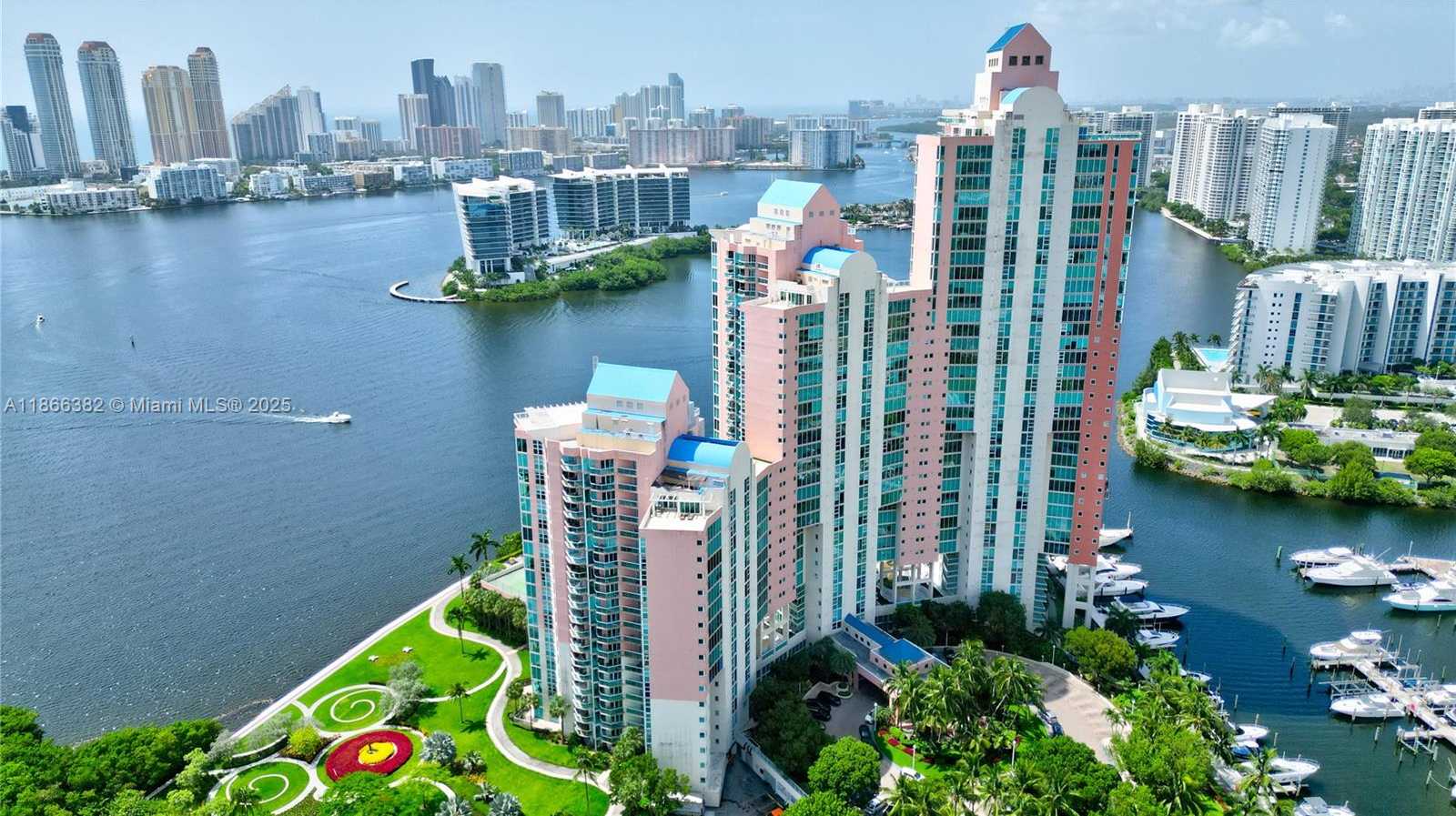 Small Image of 3370 HIDDEN BAY DR #909, Aventura Number 3