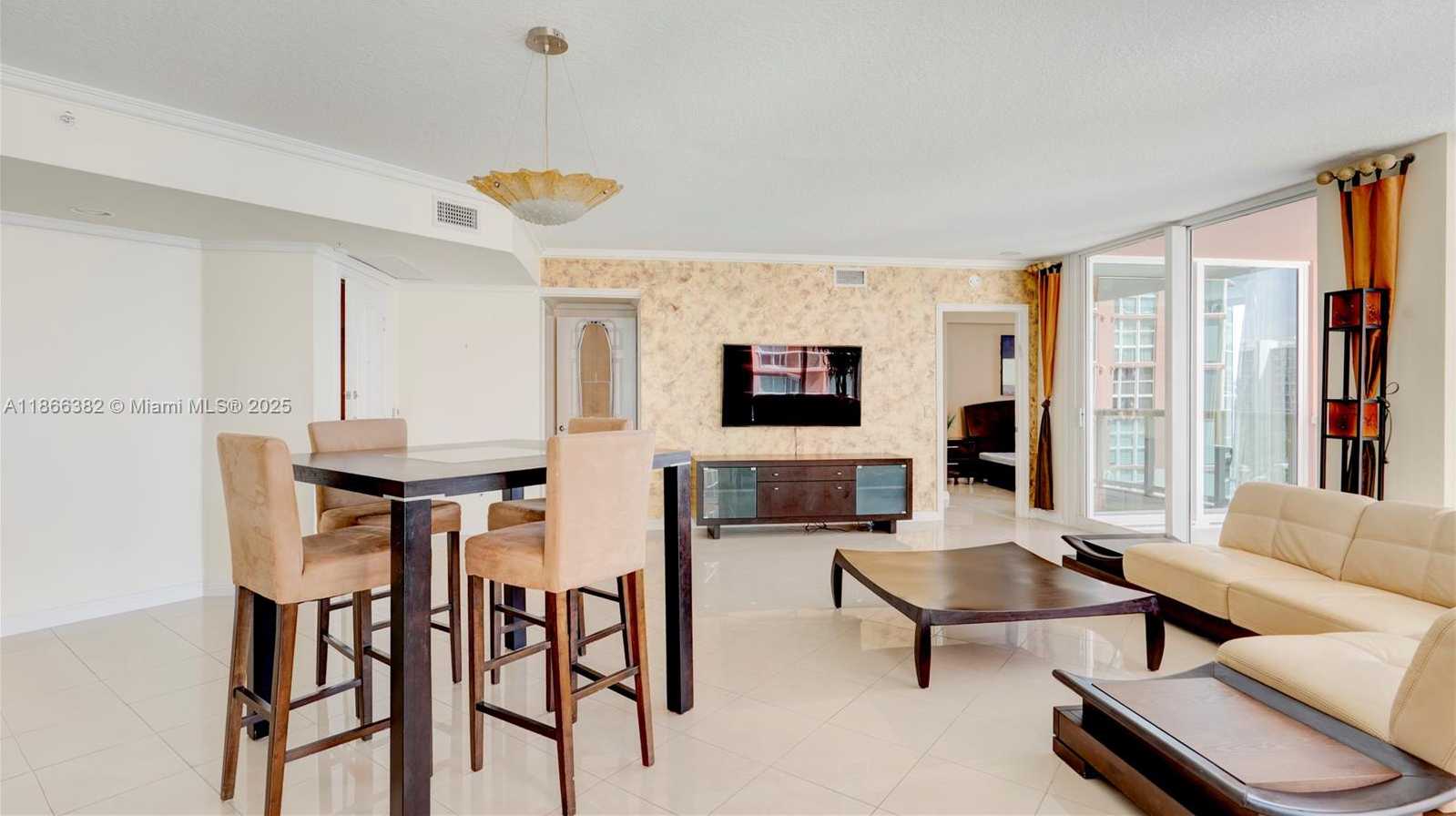 Small Image of 3370 HIDDEN BAY DR #909, Aventura Number 32
