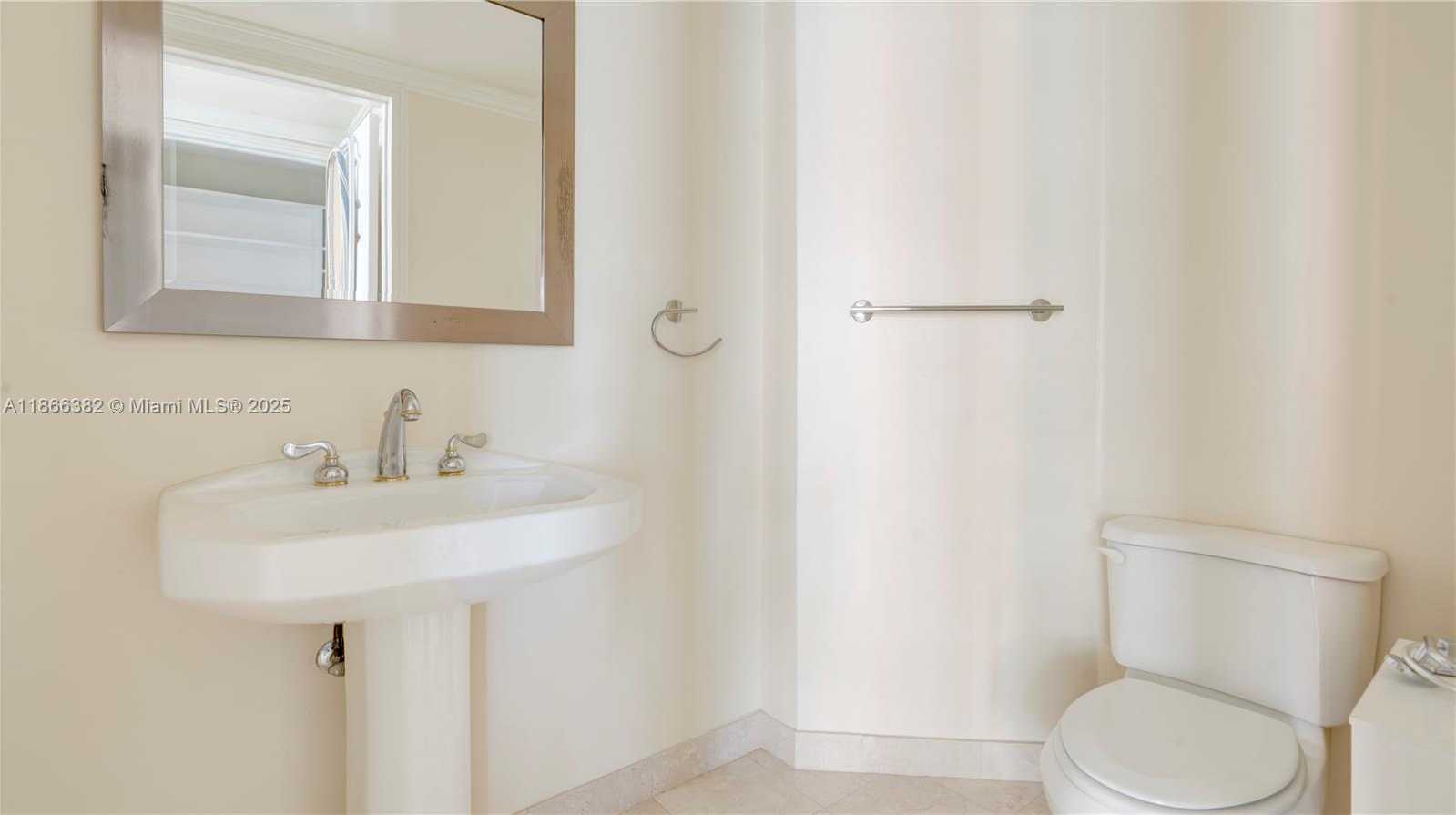 Small Image of 3370 HIDDEN BAY DR #909, Aventura Number 34