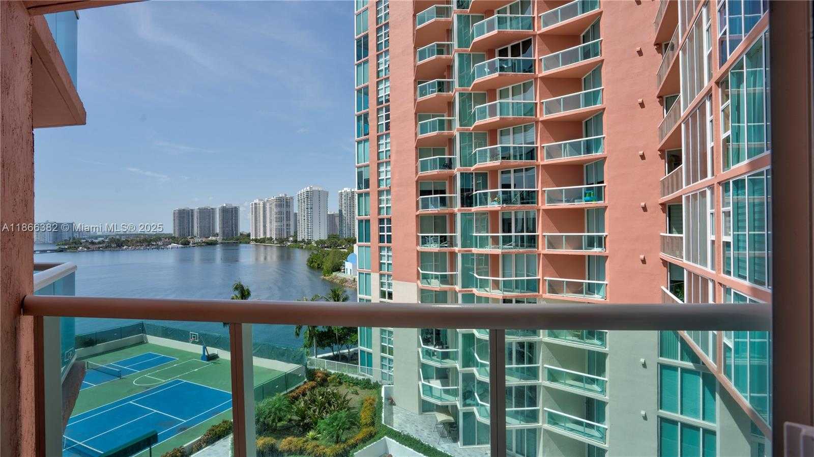 Small Image of 3370 HIDDEN BAY DR #909, Aventura Number 46