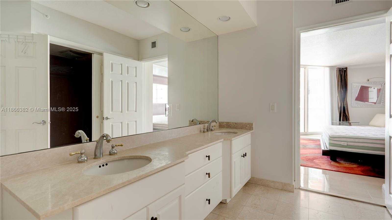 Small Image of 3370 HIDDEN BAY DR #909, Aventura Number 53
