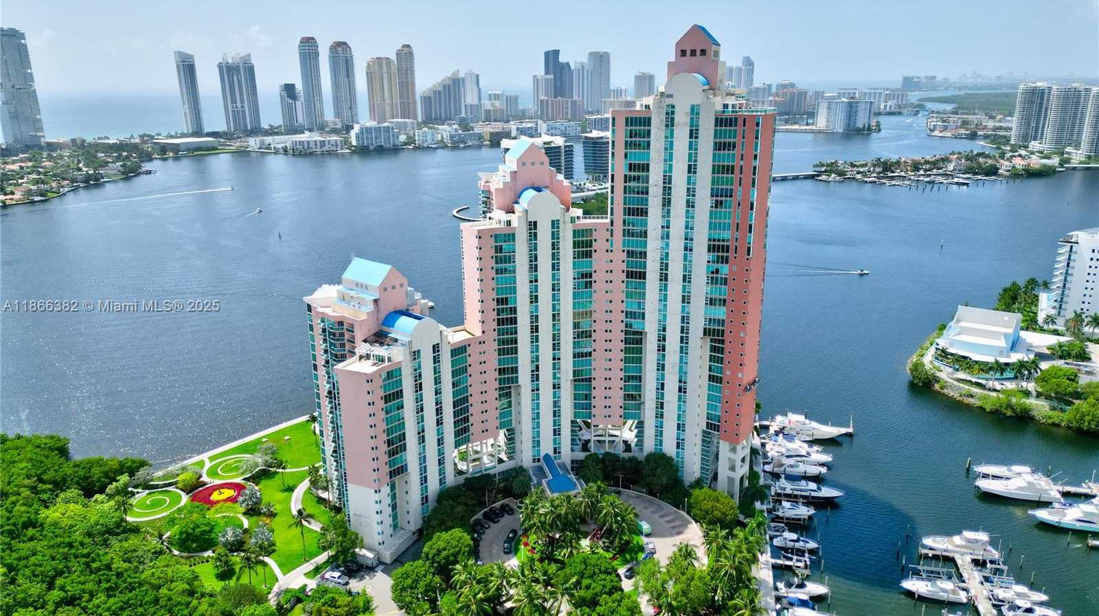 Small Image of 3370 HIDDEN BAY DR #909, Aventura Number 6