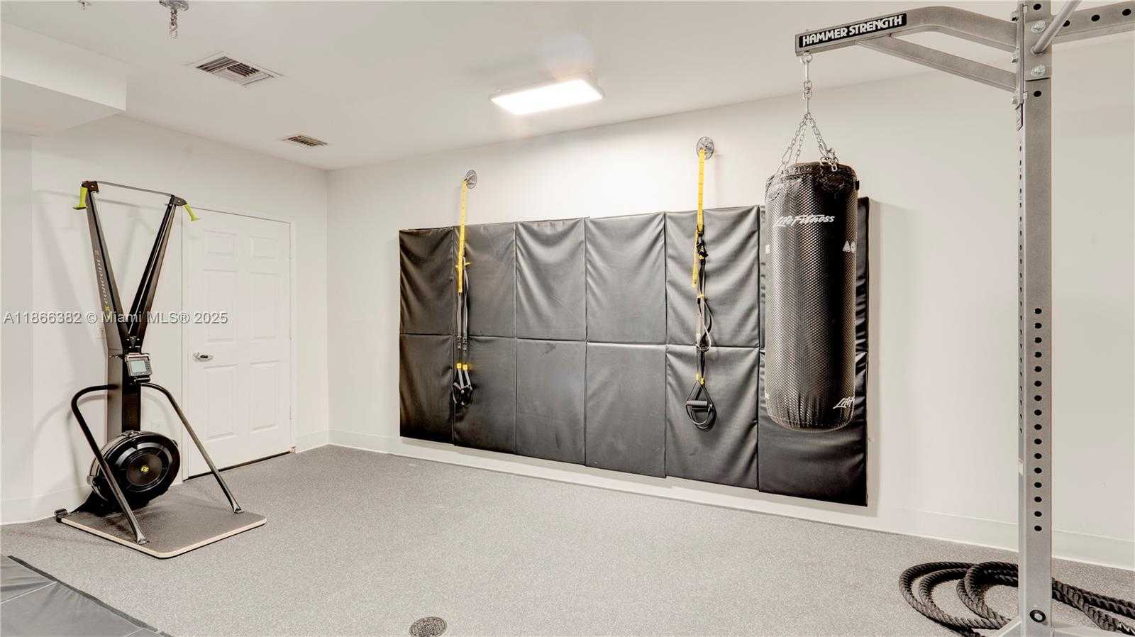Small Image of 3370 HIDDEN BAY DR #909, Aventura Number 63