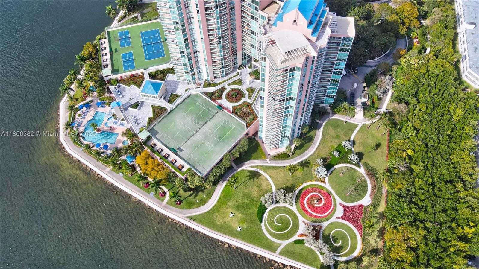 Small Image of 3370 HIDDEN BAY DR #909, Aventura Number 9