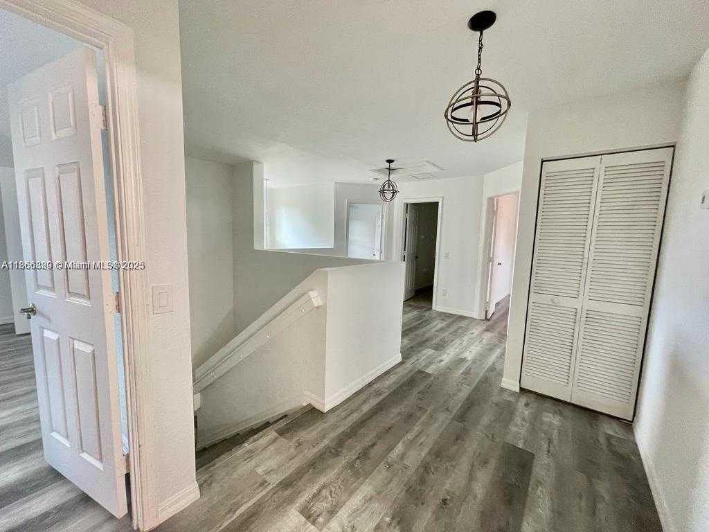 Small Image of 804 QUARTZ TER, West Palm Beach Number 11
