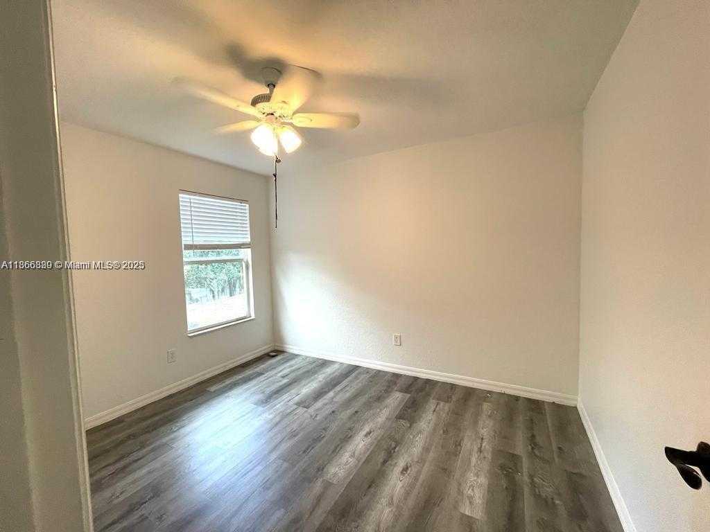 Small Image of 804 QUARTZ TER, West Palm Beach Number 12