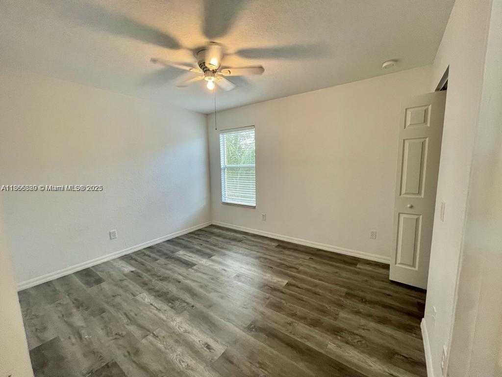 Small Image of 804 QUARTZ TER, West Palm Beach Number 13