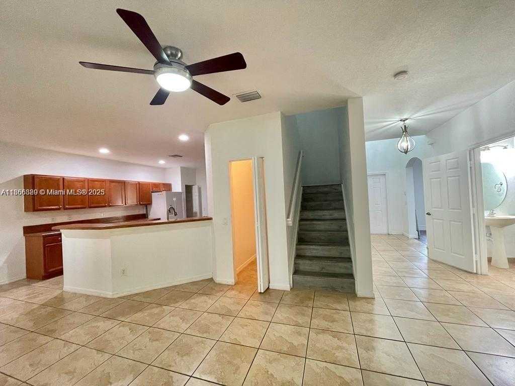 Small Image of 804 QUARTZ TER, West Palm Beach Number 5