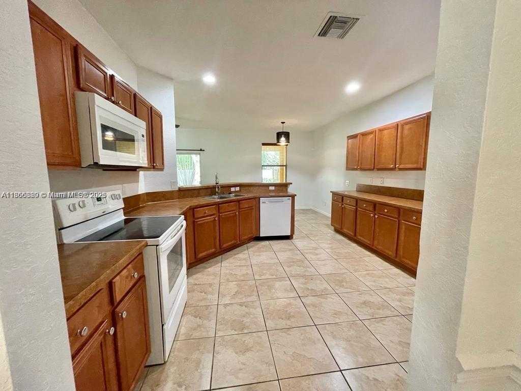 Small Image of 804 QUARTZ TER, West Palm Beach Number 7
