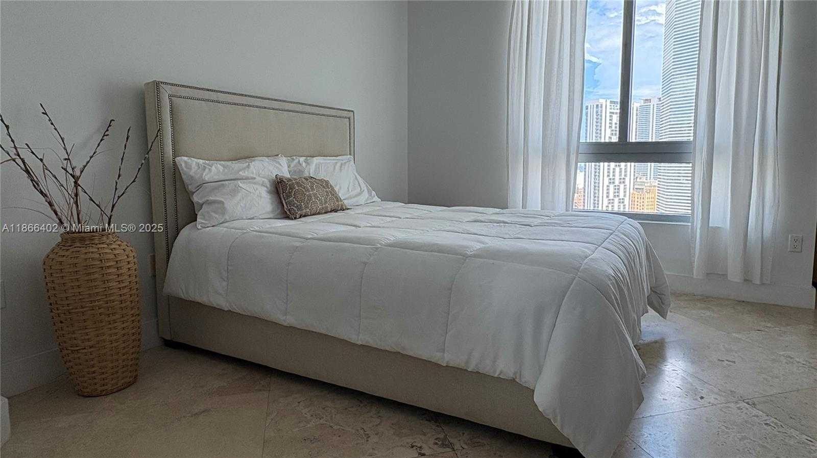Small Image of 350 SOUTH MIAMI AVE #2611, Miami Number 10