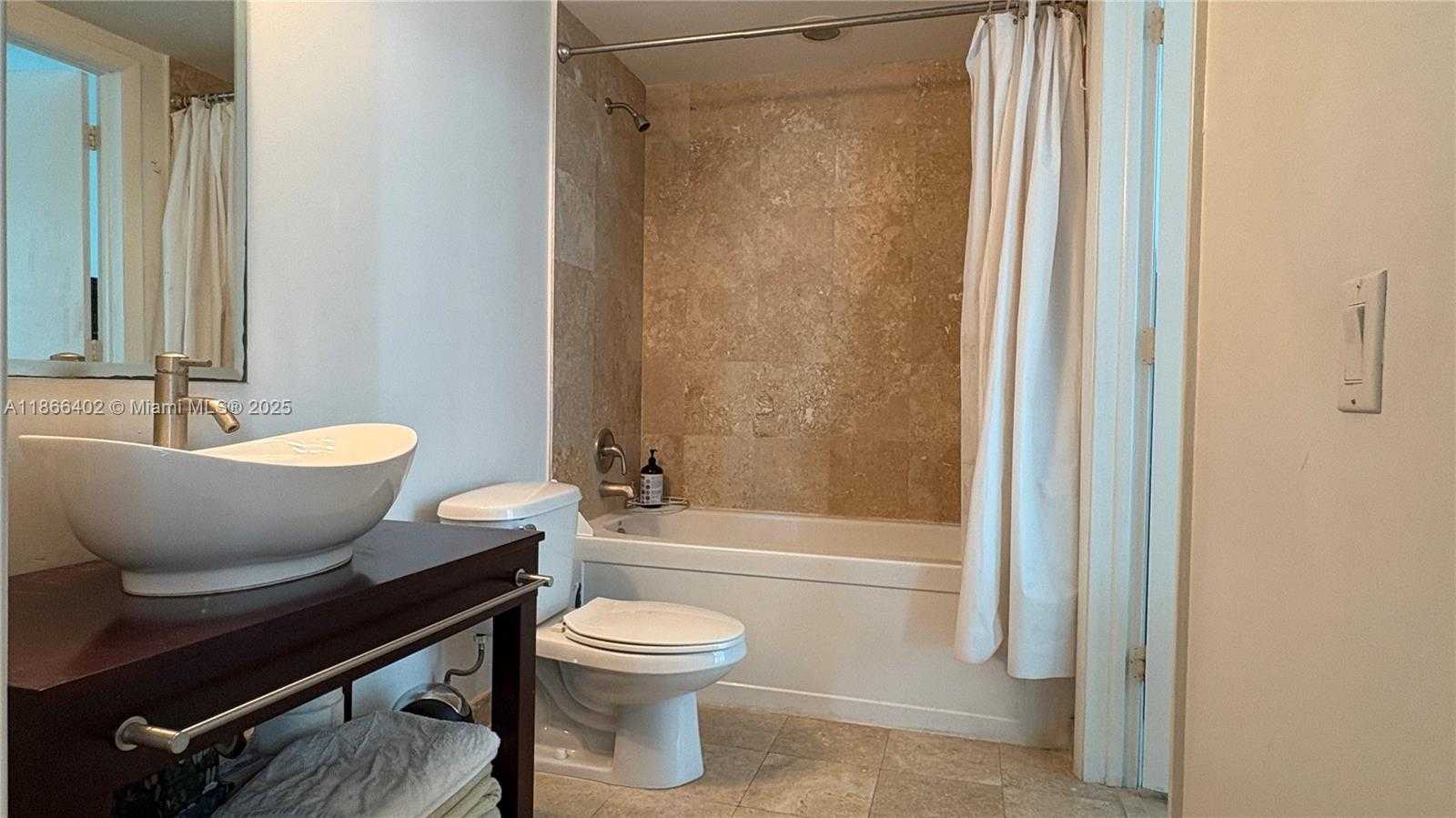 Small Image of 350 SOUTH MIAMI AVE #2611, Miami Number 11