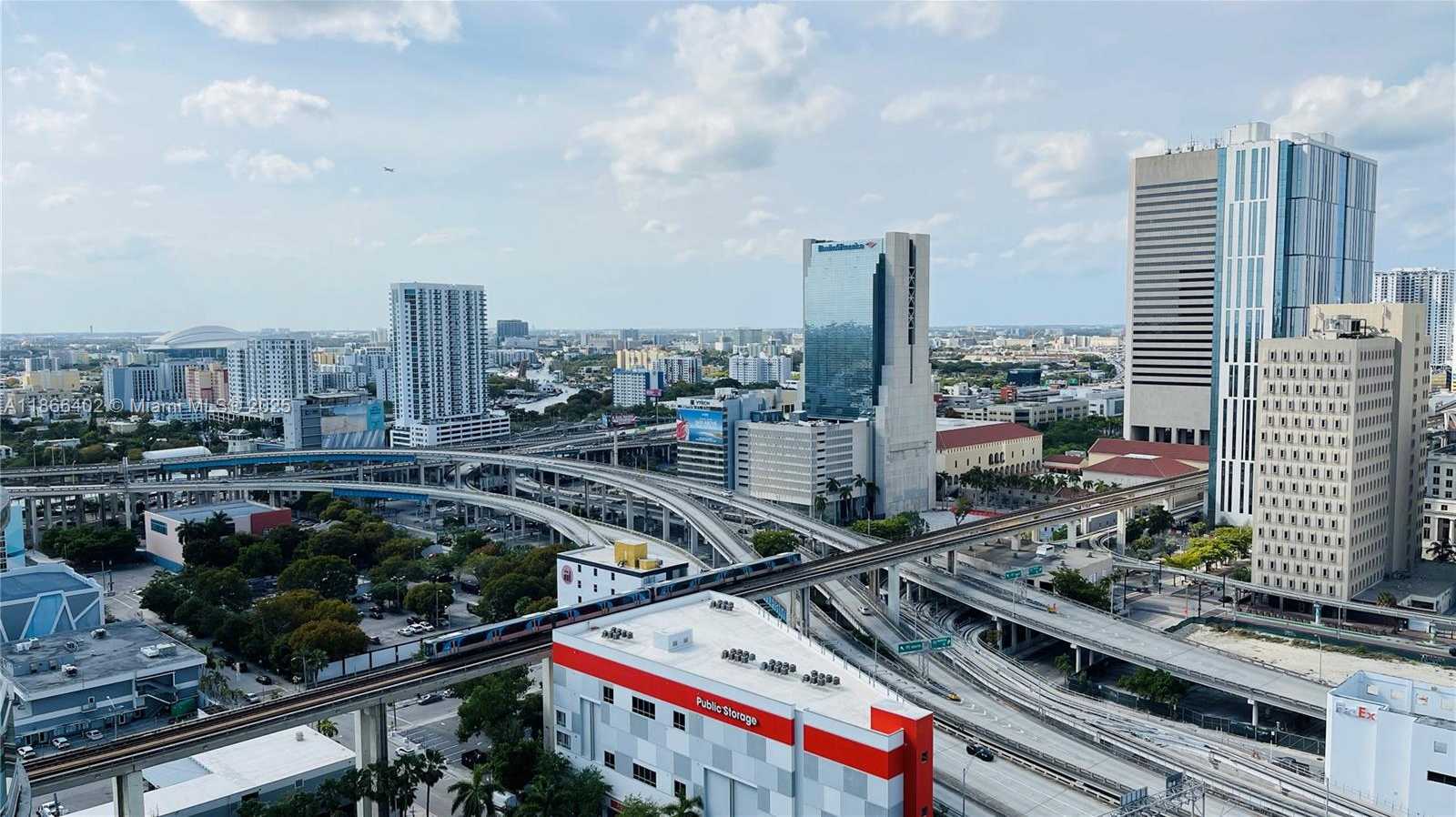 Small Image of 350 SOUTH MIAMI AVE #2611, Miami Number 14