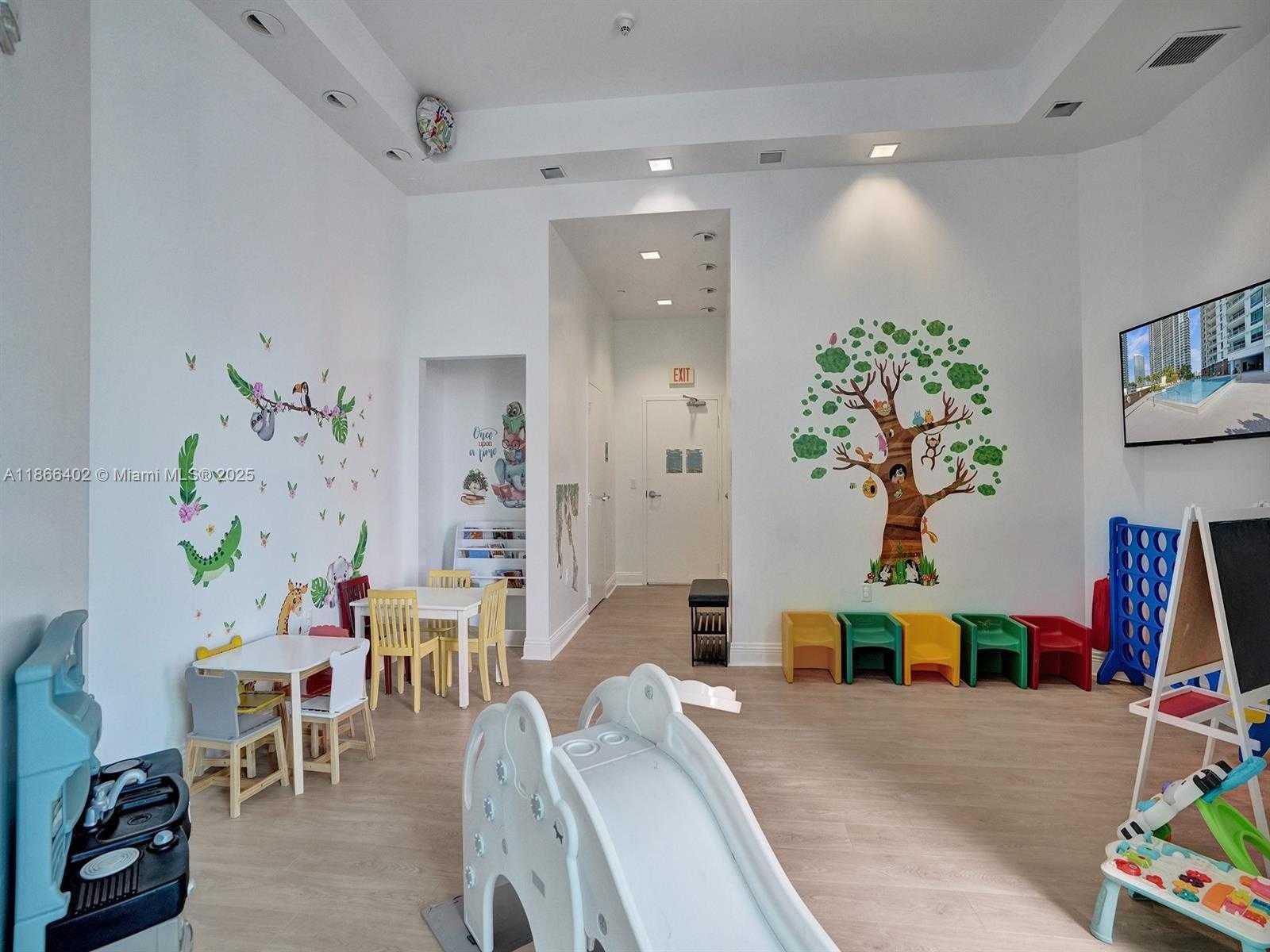 Small Image of 350 SOUTH MIAMI AVE #2611, Miami Number 29