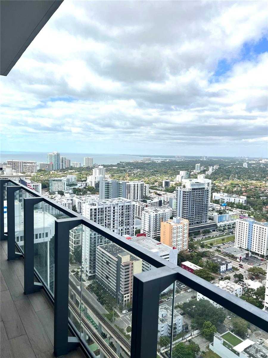 Small Image of 88 SOUTH WEST 7 #3606, Miami Number 11