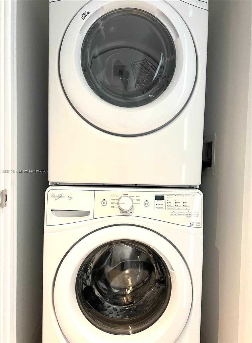 Small Image of 88 SOUTH WEST 7 #3606, Miami Number 9