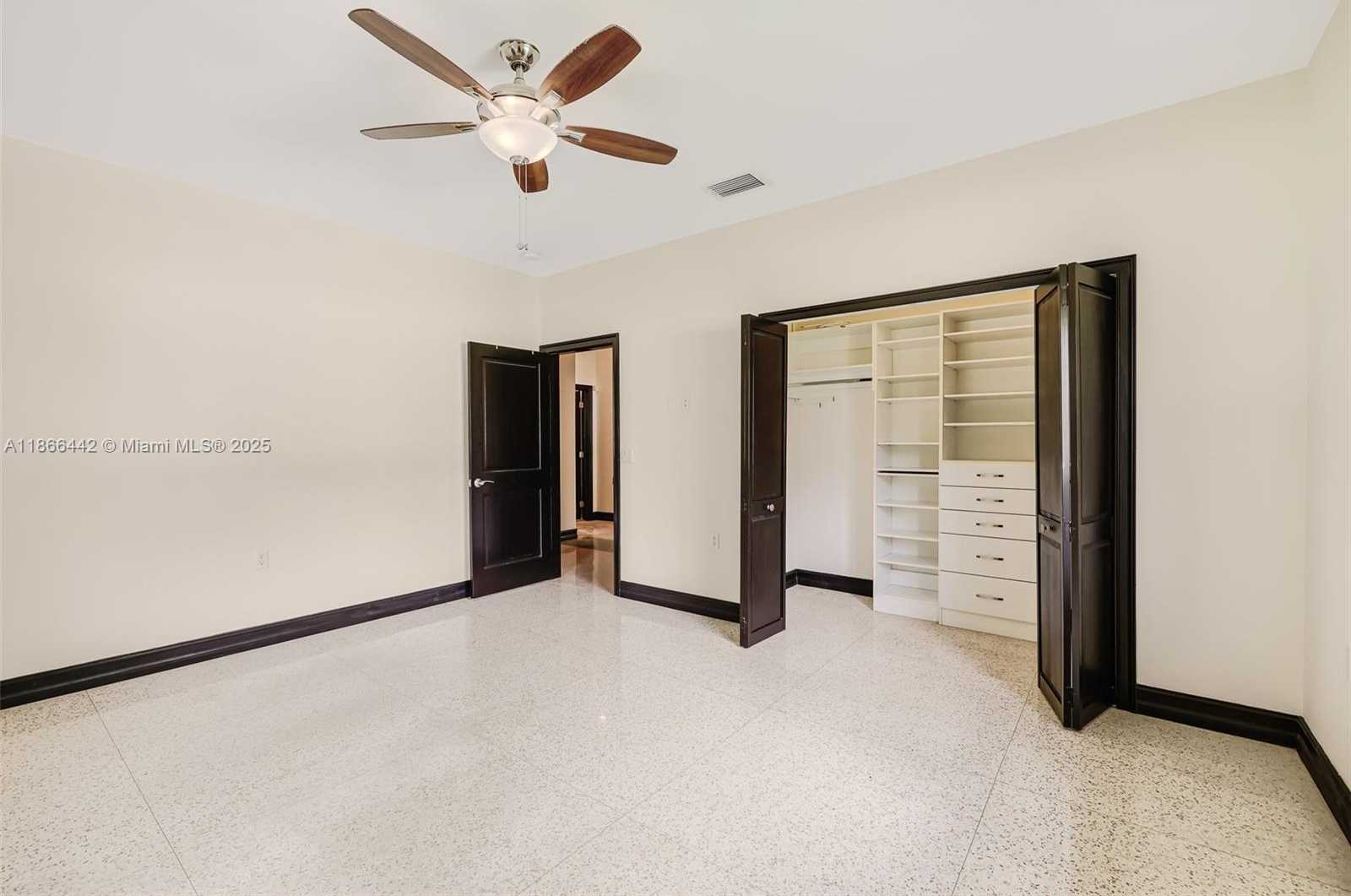 Small Image of 6250 SOUTH WEST 88TH ST, Pinecrest Number 19