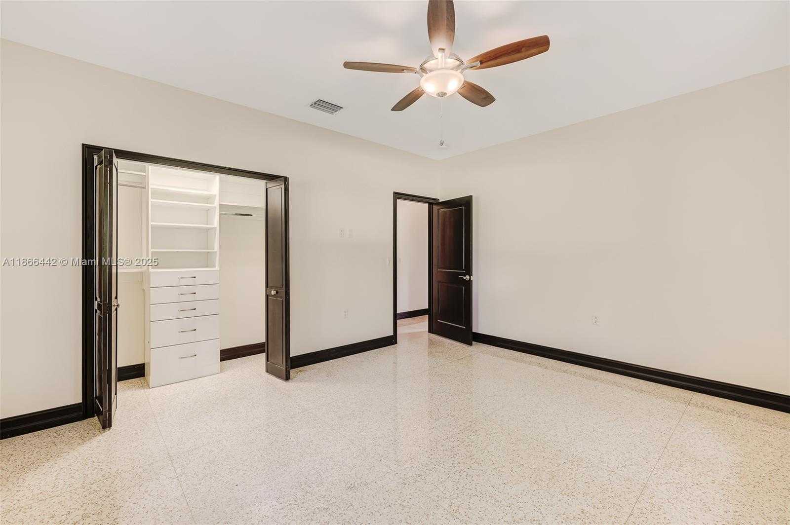 Small Image of 6250 SOUTH WEST 88TH ST, Pinecrest Number 22