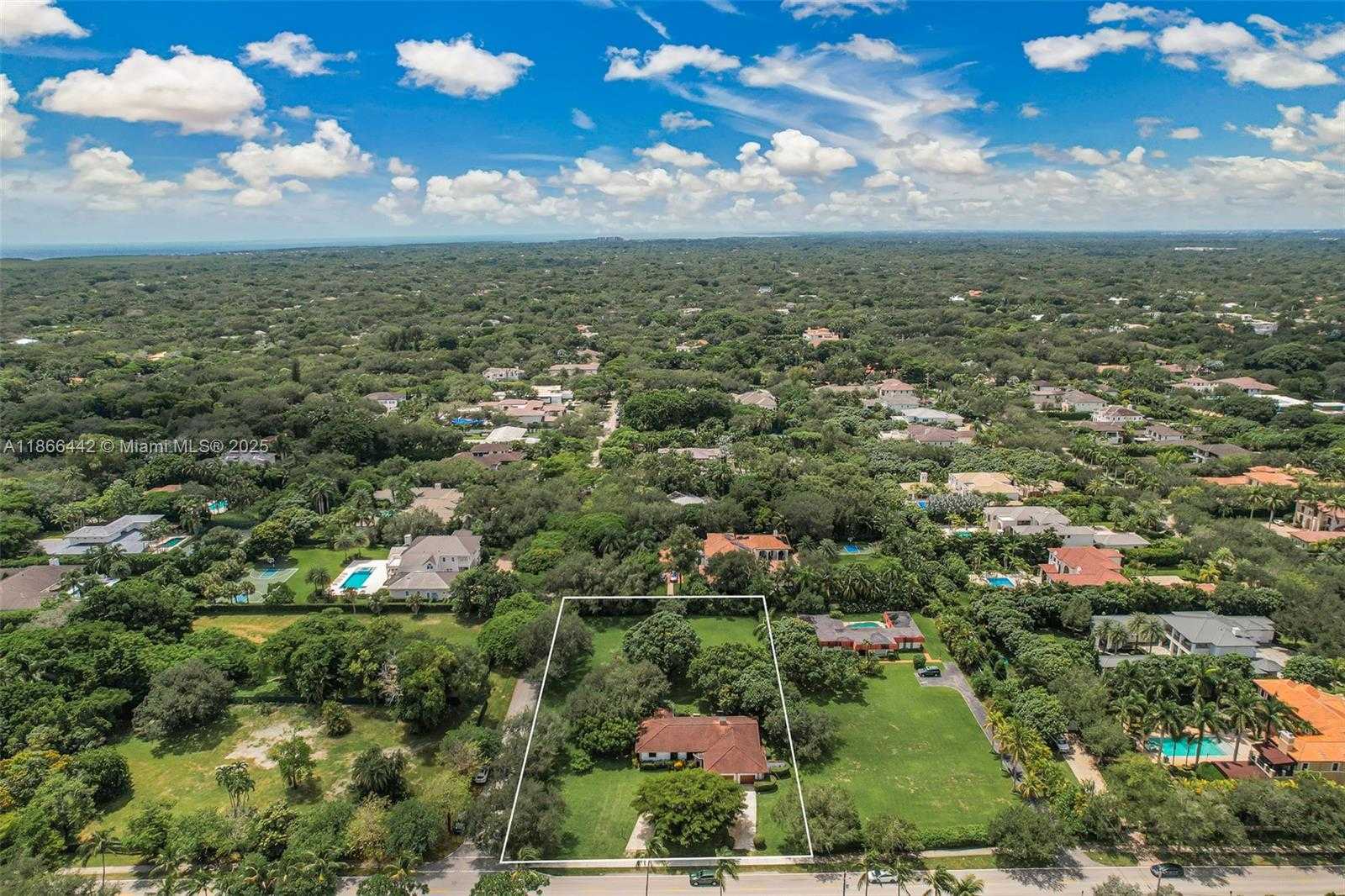 Small Image of 6250 SOUTH WEST 88TH ST, Pinecrest Number 28