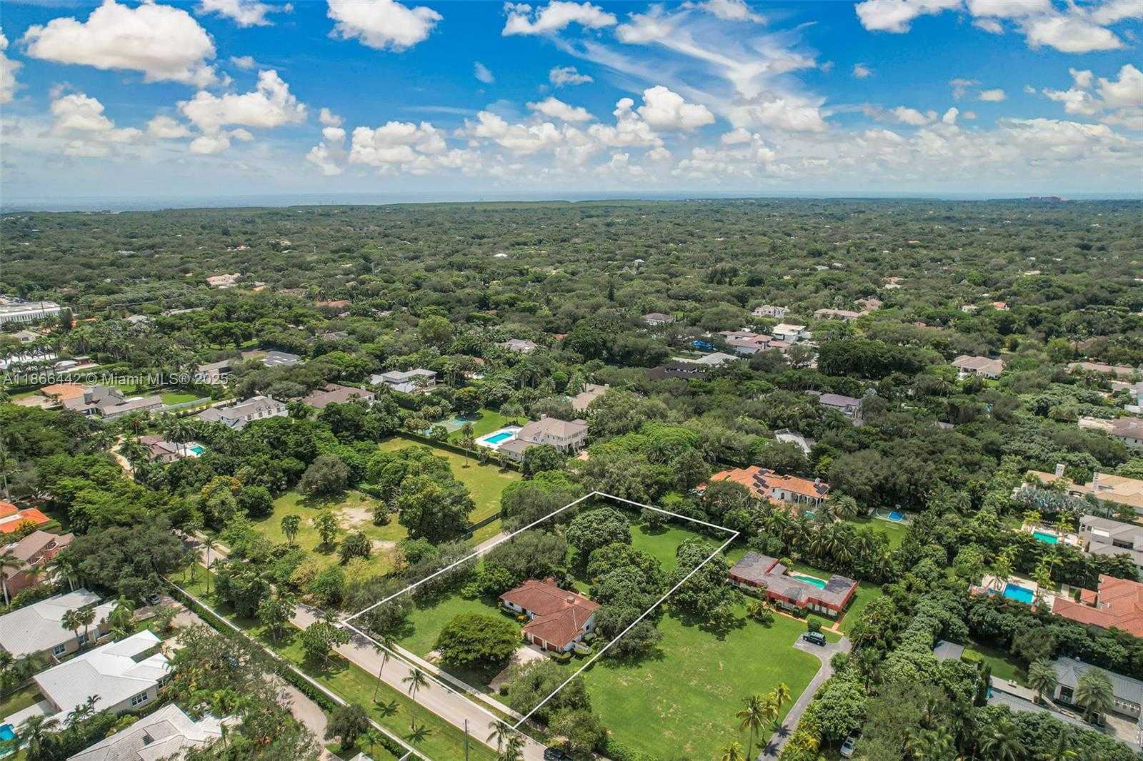 Small Image of 6250 SOUTH WEST 88TH ST, Pinecrest Number 29