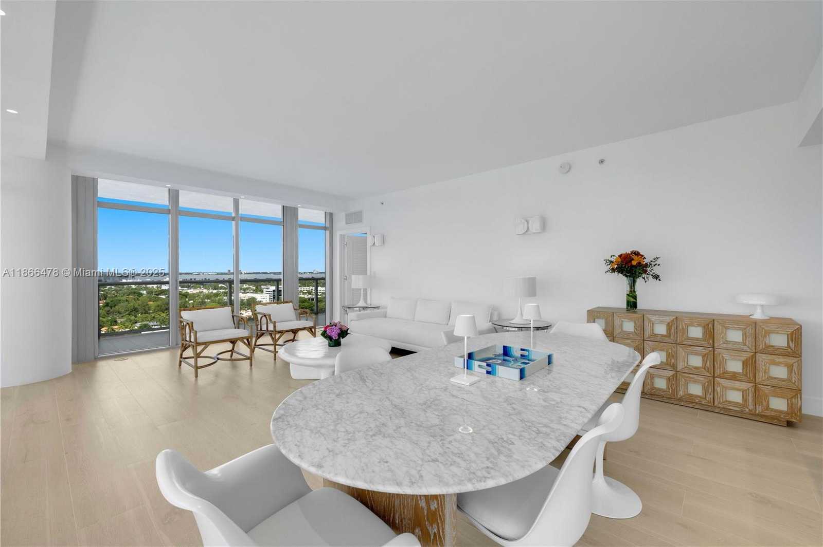 Small Image of 3737 COLLINS AVE #S-1603, Miami Beach Number 3