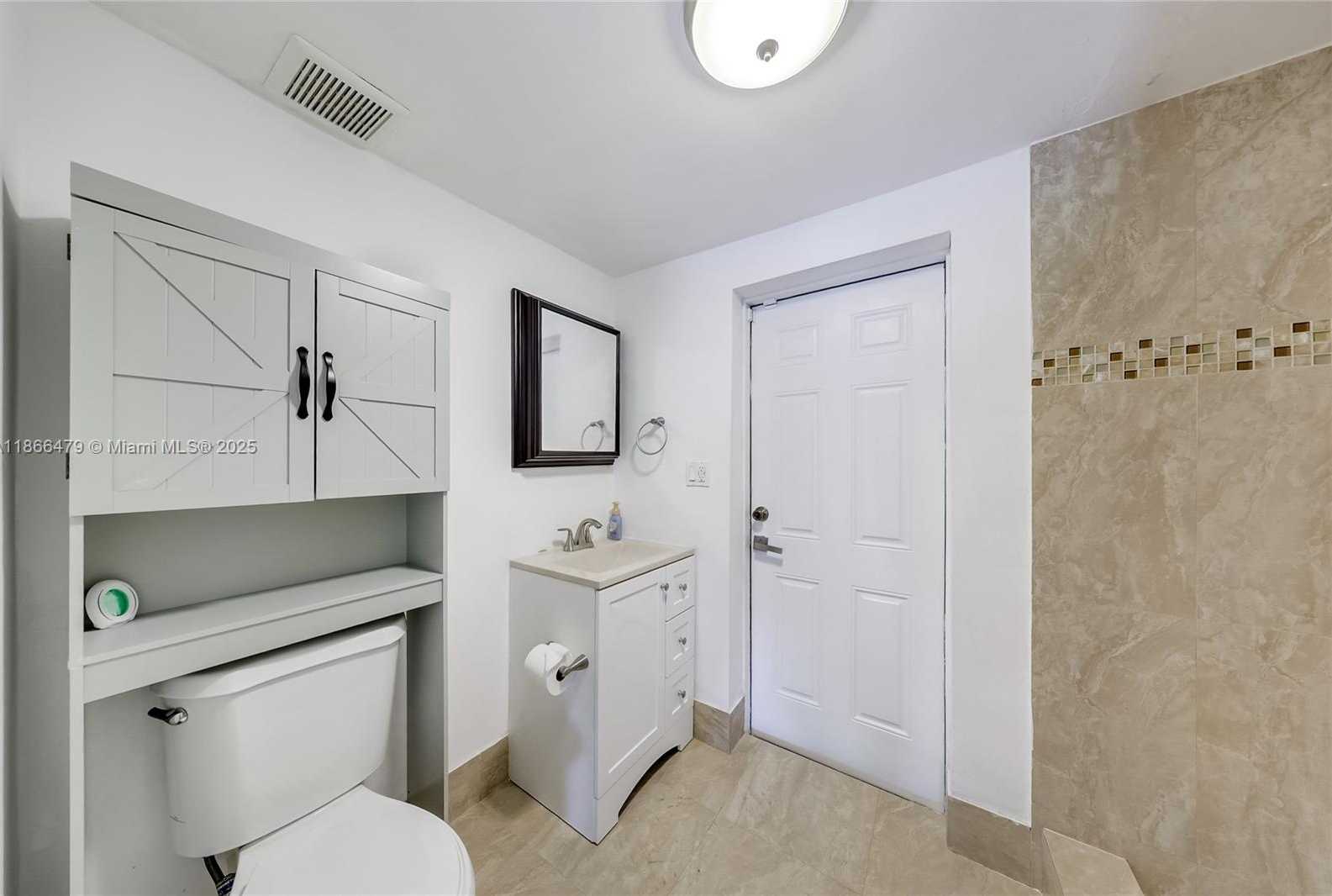 Small Image of 1410 BIRD RD, Coral Gables Number 19