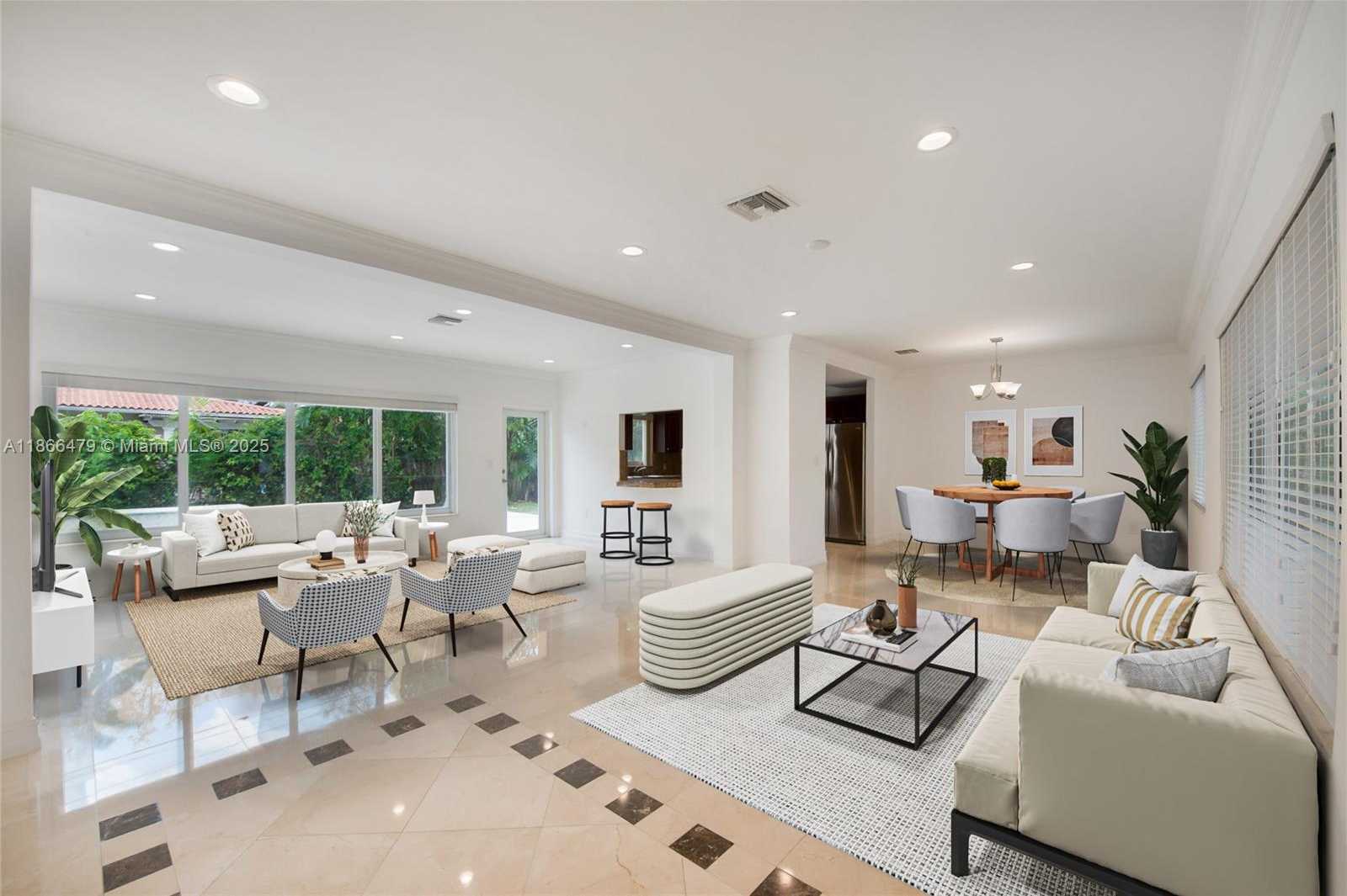 Small Image of 1410 BIRD RD, Coral Gables Number 4